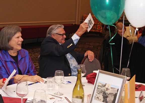 35LR DinnerAuction2017 auction