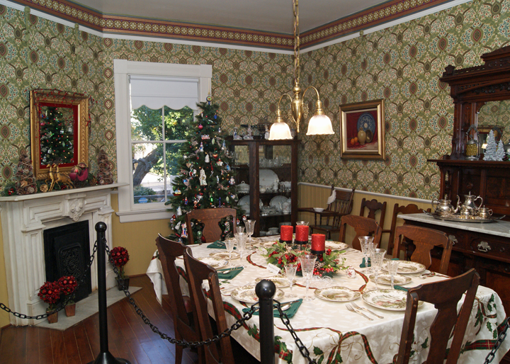 GH Christmas 10Dec2017 05LR