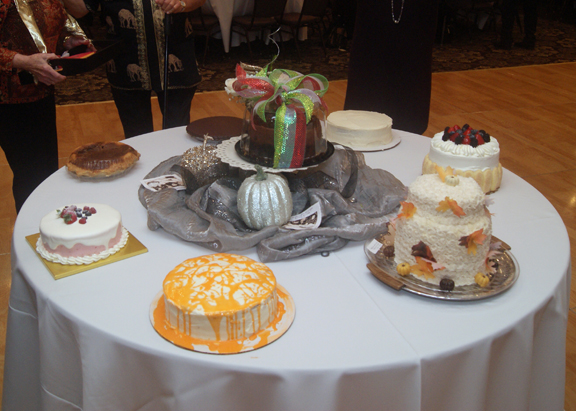 LR CHS DinnerAuction 2016 20a dessert