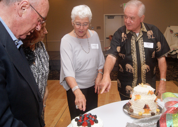 LR CHS DinnerAuction 2016 20e dessert